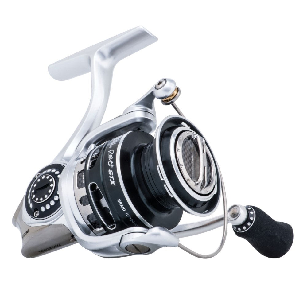 Abu Garcia Revo 2 STX -20 Reel